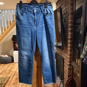 Old Navy Women's Cropped Blue Jeans